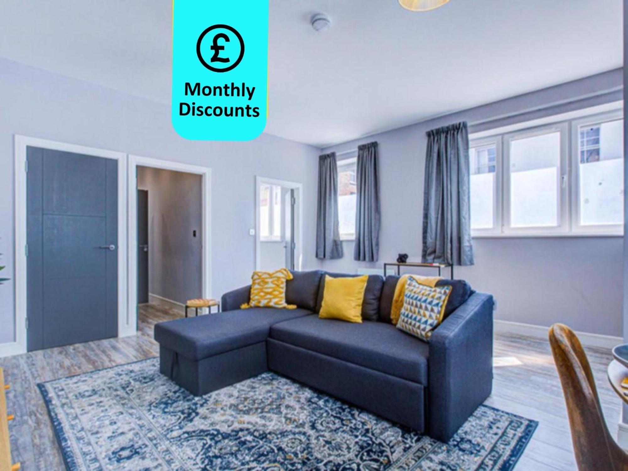 Spacious And Modern 1 Bed 1 Bath Apartment In The Heart Of Истбурн Экстерьер фото